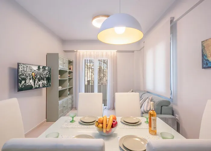 Frises Corfu Town Апартаменты *